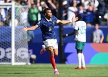 Mbappe Dua Gol, Prancis Taklukkan Senegal 3-1 di New Jersey