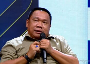 Ketua Umum Gerakan Cinta Prabowo, H Kurniawan meminta agar presiden segera mengevaluasi para menterinya. FOTO/Tangkapan Layar iNews.