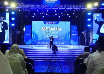 Kajian Ustaz Adi Hidayat Warnai Opening Ceremony Bhayangkara Fest 2026