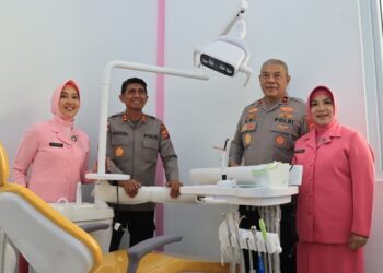 Ⓒ Hak cipta foto di atas dikembalikan sesungguhnya kepada pemilik foto Ⓒ Hak cipta foto di atas dikembalikan sesungguhnya kepada pemilik foto