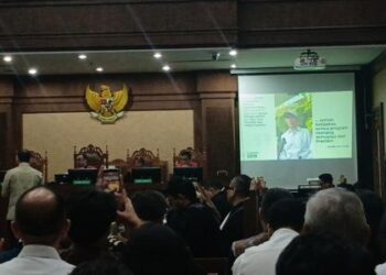 Nadiem Putar Video Jokowi di Sidang, Buktikan Kebijakannya Sesuai Arahan Presiden