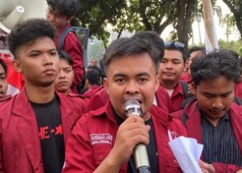 Diduga Terima Suap, Pengurus BEM UBK yang Bertemu Gibran Diminta Mundur