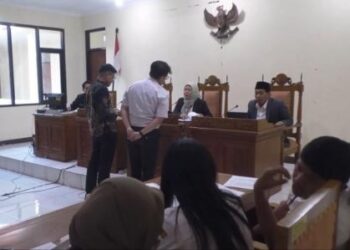 Sidang KIP Jateng, Bonatua Silalahi Tegaskan Tak Mundur dari Sengketa Ijazah Jokowi