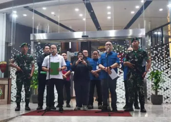 Ⓒ Hak cipta foto di atas dikembalikan sesungguhnya kepada pemilik foto Ⓒ Hak cipta foto di atas dikembalikan sesungguhnya kepada pemilik foto