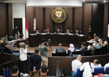 Hari Ini, Enam Pimpinan KPU RI Jalani Sidang Etik Terkait Aduan Dokumen Pencalonan Jokowi