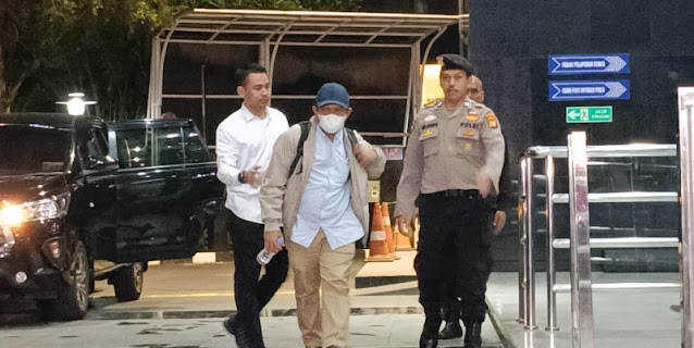 Bupati Lombok Barat Lalu Ahmad Zaini Ditetapkan Jadi Tersangka