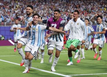 Argentina Susul Inggris ke Semifinal, Singkirkan Swiss Lewat Extra Time