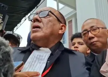 Ⓒ Hak cipta foto di atas dikembalikan sesungguhnya kepada pemilik foto Ⓒ Hak cipta foto di atas dikembalikan sesungguhnya kepada pemilik foto