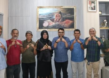 Ⓒ Hak cipta foto di atas dikembalikan sesungguhnya kepada pemilik foto Ⓒ Hak cipta foto di atas dikembalikan sesungguhnya kepada pemilik foto
