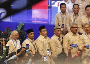 Ⓒ Hak cipta foto di atas dikembalikan sesungguhnya kepada pemilik foto Ⓒ Hak cipta foto di atas dikembalikan sesungguhnya kepada pemilik foto