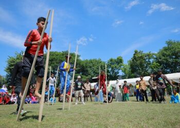 Pemkab Aceh Besar Ajak Anak-anak Kenali Permainan Tradisional