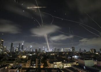 Ⓒ Hak cipta foto di atas dikembalikan sesungguhnya kepada pemilik foto Ⓒ Hak cipta foto di atas dikembalikan sesungguhnya kepada pemilik foto