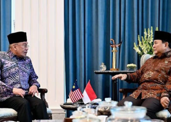 PM Anwar Ungkap Kerugian Rp880 Miliar Dana Pensiun Malaysia Akibat Ulah Gibran