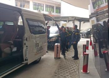 Penyidik Polri Datangi Kantor Jampidsus, Ini Kata Kejagung