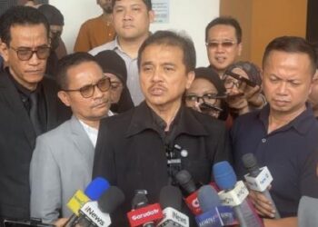 Hakim Tolak Praperadilan Roy Suryo, Status Tersangka Sah!