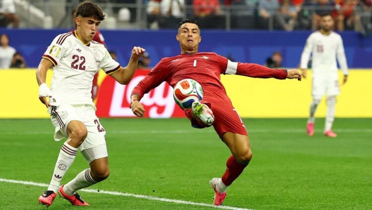 Spanyol Singkirkan Portugal 1-0, Gol Mikel Merino Antar La Furia Roja ke Perempat Final