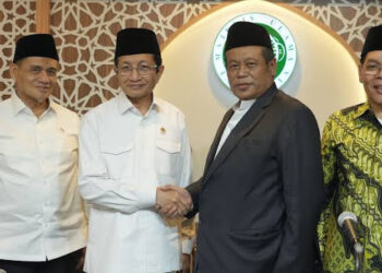 Ⓒ Hak cipta foto di atas dikembalikan sesungguhnya kepada pemilik foto Ⓒ Hak cipta foto di atas dikembalikan sesungguhnya kepada pemilik foto