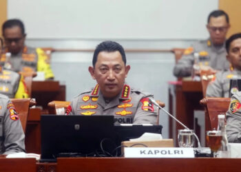 Benarkah Kapolri Listyo Sigit Diganti? DPR Kasih Jawaban Tegas