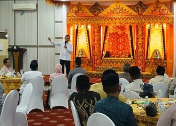 Silaturahmi Bersama Imam Masjid Raya Baiturrahman, Wagub Aceh Perkuat Sinergi dengan Ulama