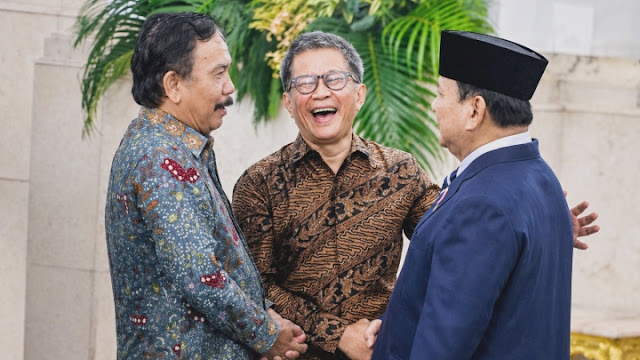 Rocky Gerung: Batalkan Perjanjian Putih dengan Elite, Prabowo Harus Buat Kontrak Baru