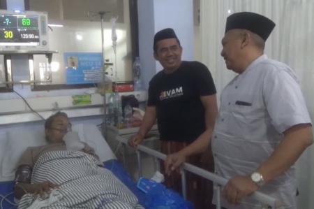 Peserta Muktamar NU Kena Serangan Jantung, Ketua SC KH Ahmad Said Asrori Dilarikan ke RS