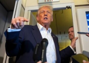 Trump Klaim Iran Mohon-Mohon kepada AS Batalkan Serangan