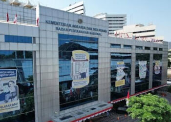 Ⓒ Hak cipta foto di atas dikembalikan sesungguhnya kepada pemilik foto Ⓒ Hak cipta foto di atas dikembalikan sesungguhnya kepada pemilik foto