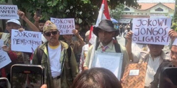 Ⓒ Hak cipta foto di atas dikembalikan sesungguhnya kepada pemilik foto Ⓒ Hak cipta foto di atas dikembalikan sesungguhnya kepada pemilik foto