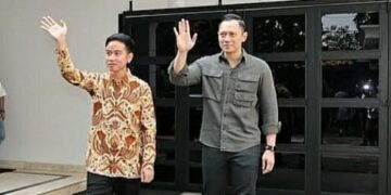 Ⓒ Hak cipta foto di atas dikembalikan sesungguhnya kepada pemilik foto Ⓒ Hak cipta foto di atas dikembalikan sesungguhnya kepada pemilik foto