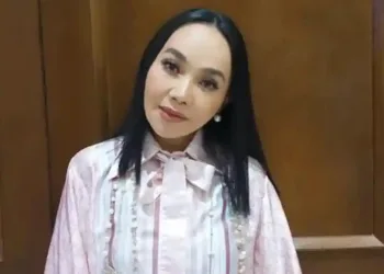 Ⓒ Hak cipta foto di atas dikembalikan sesungguhnya kepada pemilik foto Ⓒ Hak cipta foto di atas dikembalikan sesungguhnya kepada pemilik foto