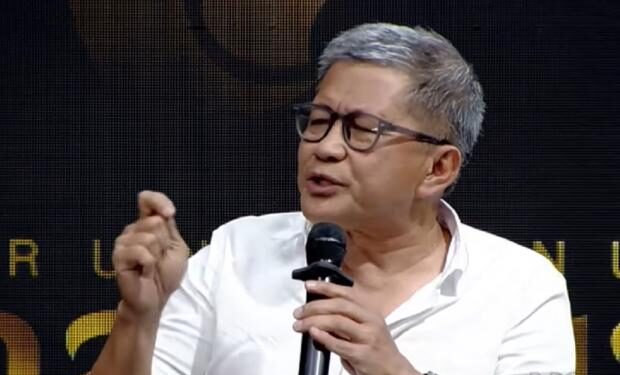 Rocky Gerung Wanti-wanti Krisis Politik Jika Gugatan Ijazah Gibran Dikabulkan MK