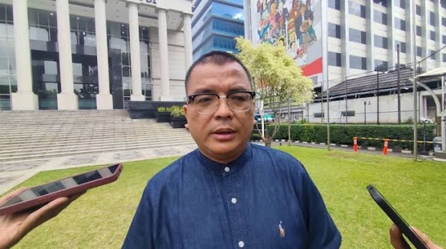 Denny Indrayana: Kalau Lancar, Awal Oktober Gibran Sudah Tidak Jadi Wapres
