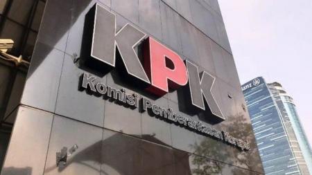 Ⓒ Hak cipta foto di atas dikembalikan sesungguhnya kepada pemilik foto Ⓒ Hak cipta foto di atas dikembalikan sesungguhnya kepada pemilik foto
