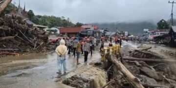 Ⓒ Hak cipta foto di atas dikembalikan sesungguhnya kepada pemilik foto Ⓒ Hak cipta foto di atas dikembalikan sesungguhnya kepada pemilik foto