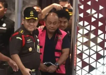 Ⓒ Hak cipta foto di atas dikembalikan sesungguhnya kepada pemilik foto Ⓒ Hak cipta foto di atas dikembalikan sesungguhnya kepada pemilik foto