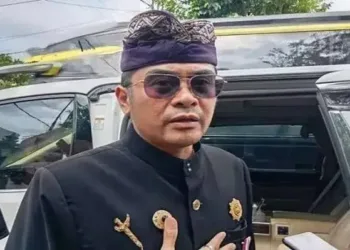 Hadiri Kontes Transgender, Arya Wedakarna Terancam Pemecatan dari DPD