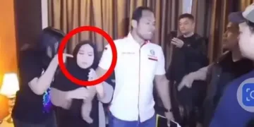 Ⓒ Hak cipta foto di atas dikembalikan sesungguhnya kepada pemilik foto Ⓒ Hak cipta foto di atas dikembalikan sesungguhnya kepada pemilik foto