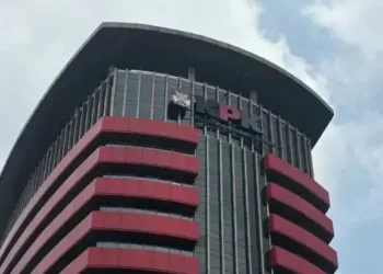 Ⓒ Hak cipta foto di atas dikembalikan sesungguhnya kepada pemilik foto Ⓒ Hak cipta foto di atas dikembalikan sesungguhnya kepada pemilik foto