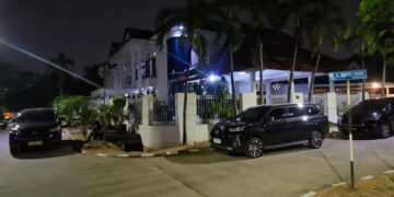 Ⓒ Hak cipta foto di atas dikembalikan sesungguhnya kepada pemilik foto Ⓒ Hak cipta foto di atas dikembalikan sesungguhnya kepada pemilik foto