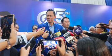 Ⓒ Hak cipta foto di atas dikembalikan sesungguhnya kepada pemilik foto Ⓒ Hak cipta foto di atas dikembalikan sesungguhnya kepada pemilik foto