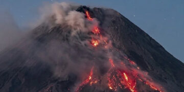 Ⓒ Hak cipta foto di atas dikembalikan sesungguhnya kepada pemilik foto Ⓒ Hak cipta foto di atas dikembalikan sesungguhnya kepada pemilik foto