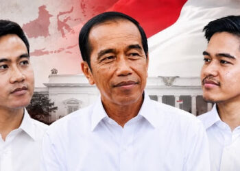 Jokowi Tunjukkan KTA PSI: Jadi Babak Baru Perang Terbuka dengan PDIP