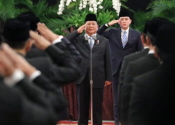 Partai Koalisi Bela Prabowo Mati-matian tapi Diam Saat Gibran Dikritik