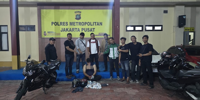 Penjambret Handphone Milik Turis India Akhirnya Dibekuk Polisi