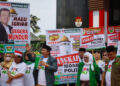 Massa NU Demo di Gedung KPK, Desak Tangkap Nusron Wahid!