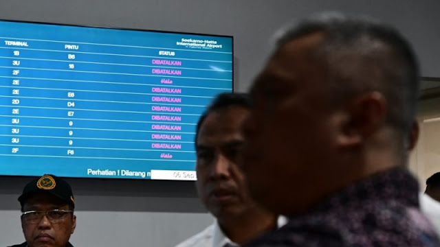 Abu Vulkanik Anak Krakatau Ganggu Penerbangan, 1.558 'Flight' Tertunda