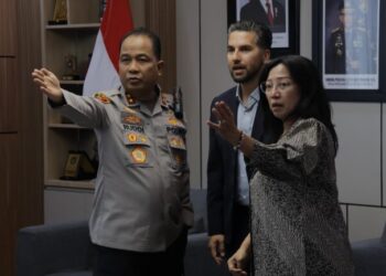 Ⓒ Hak cipta foto di atas dikembalikan sesungguhnya kepada pemilik foto Ⓒ Hak cipta foto di atas dikembalikan sesungguhnya kepada pemilik foto