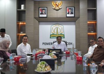 PT Bank Aceh Syariah menggelar Rapat Umum Pemegang Saham Luar Biasa (RUPSLB) secara hybrid di Pendopo Gubernur Aceh, Rabu (2/9/2026). Rapat tersebut dipimpin langsung oleh Gubernur Aceh, Muzakir Manaf selaku Pemegang Saham Pengendali. FOTO/Dok. BAS untuk HAI. Ⓒ Hak cipta foto di atas dikembalikan sesungguhnya kepada pemilik foto