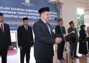 Ⓒ Hak cipta foto di atas dikembalikan sesungguhnya kepada pemilik foto Ⓒ Hak cipta foto di atas dikembalikan sesungguhnya kepada pemilik foto