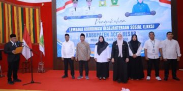 Ⓒ Hak cipta foto di atas dikembalikan sesungguhnya kepada pemilik foto Ⓒ Hak cipta foto di atas dikembalikan sesungguhnya kepada pemilik foto